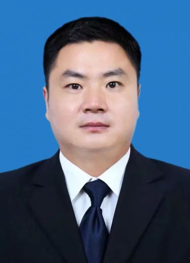 陈华